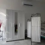 Physis B&b-a Casa Di Clio לינה וארוחת בוקר צ'לייה מספיקה